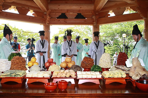 산신제
